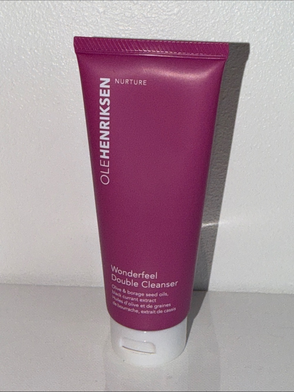 Ole Henriksen Plum Magenta Wonderfeel Double Cleanser